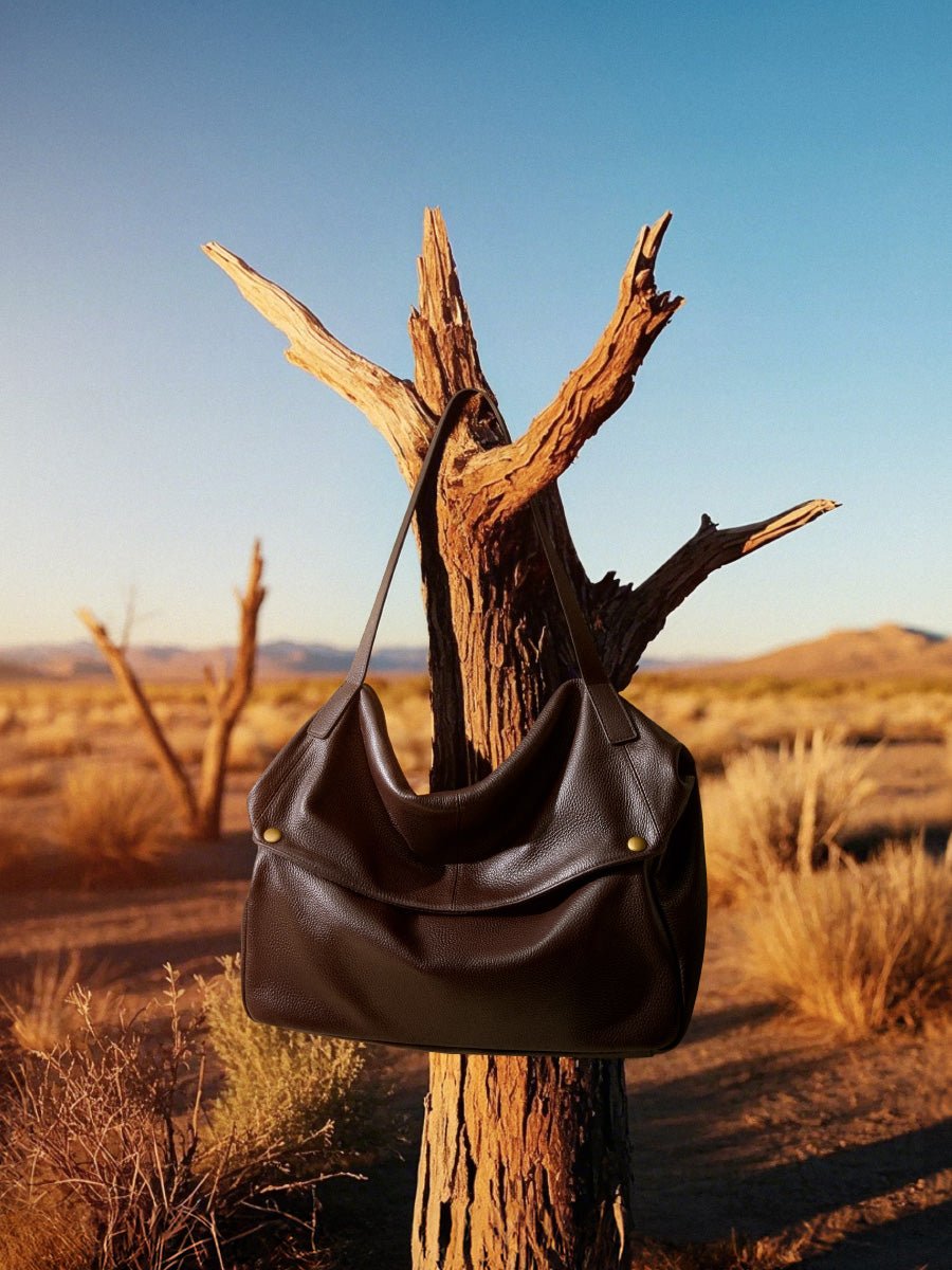 Aubrine Aveline Hobo Bag in Black