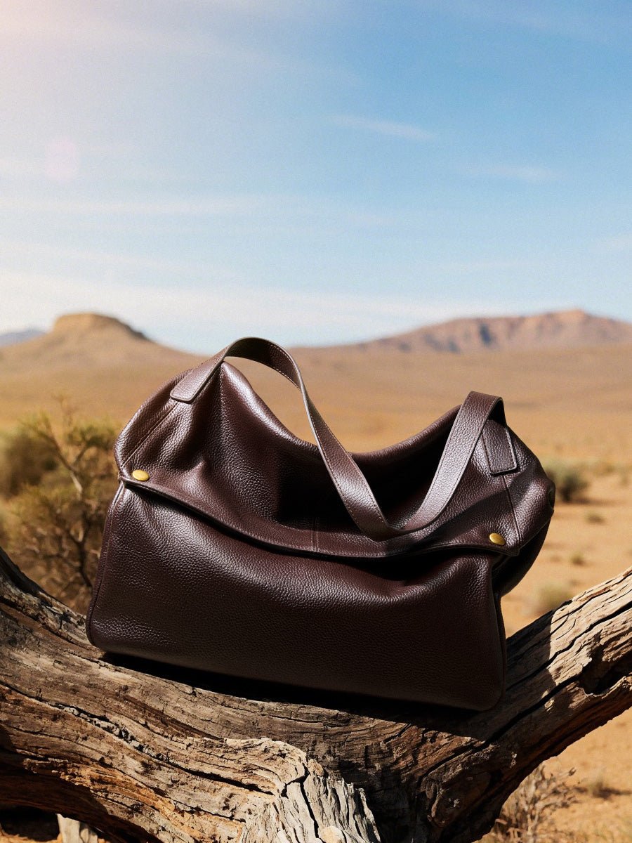 Aubrine Aveline Hobo Bag in Black