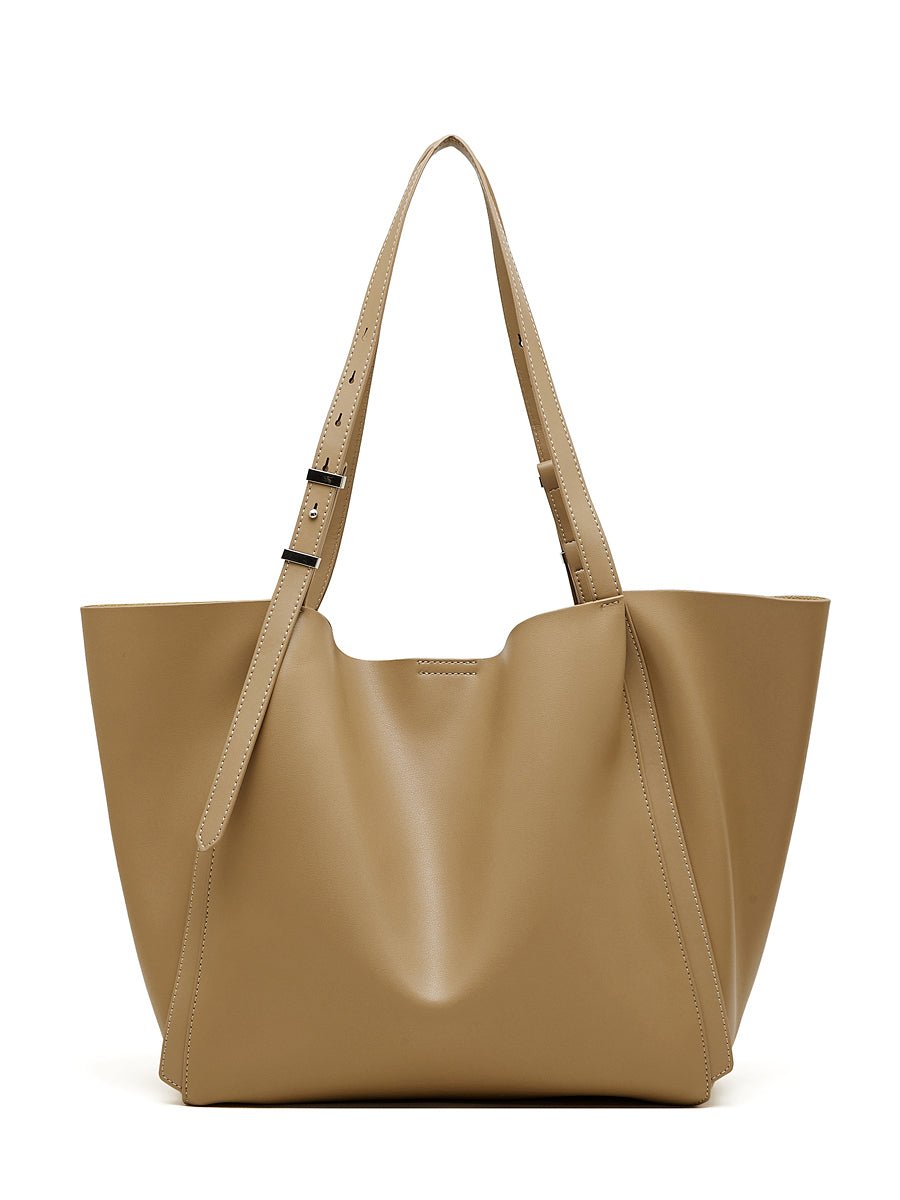 Aubrine Clarisse Tote in Black
