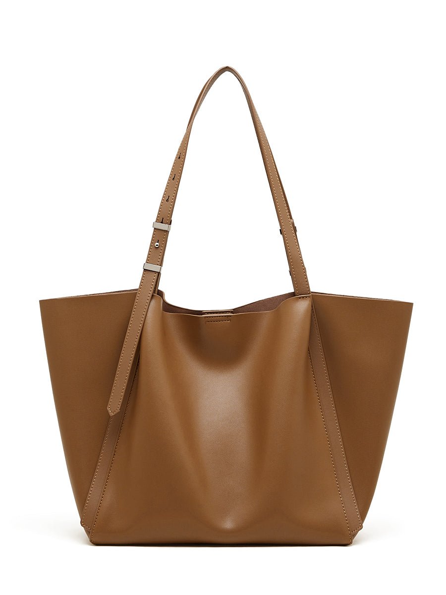 Aubrine Clarisse Tote in Black