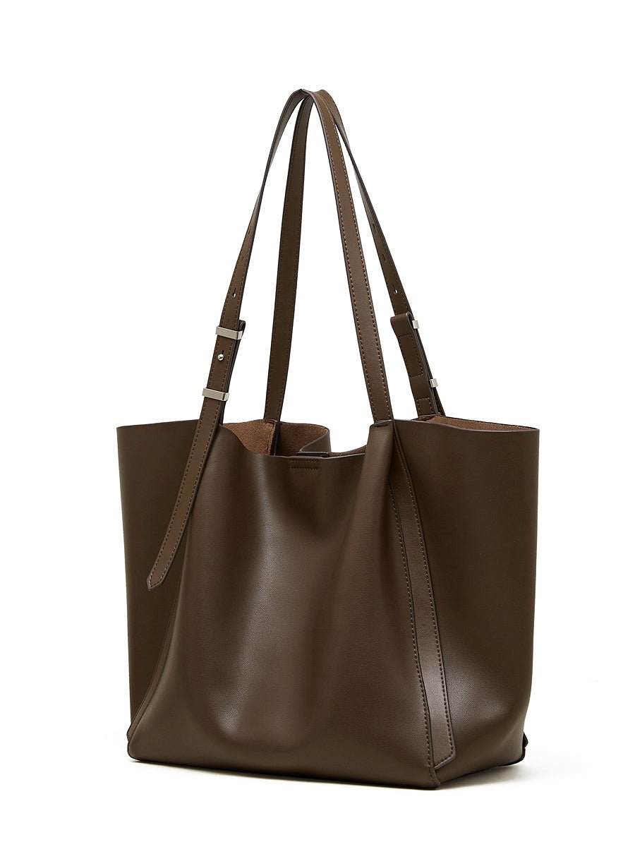 Aubrine Clarisse Tote in Black