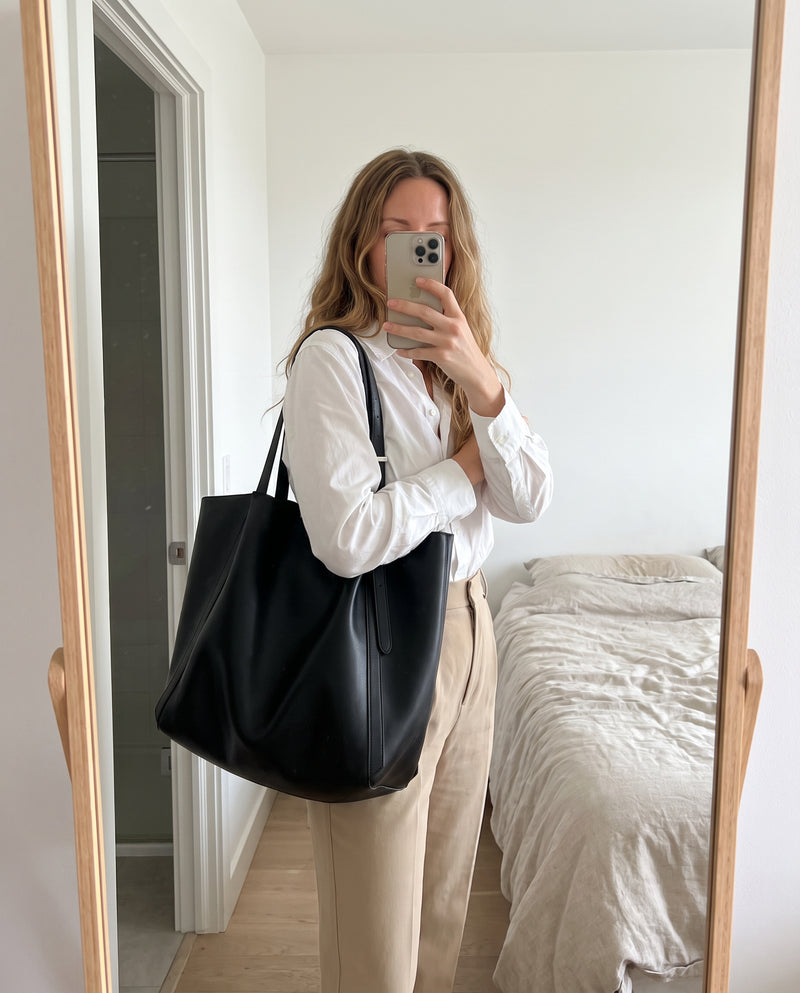Aubrine Clarisse Tote, worn