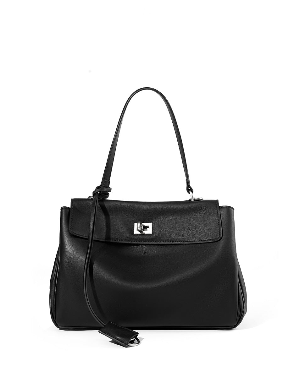 Aubrine Cosette Shoulder Bag in Black