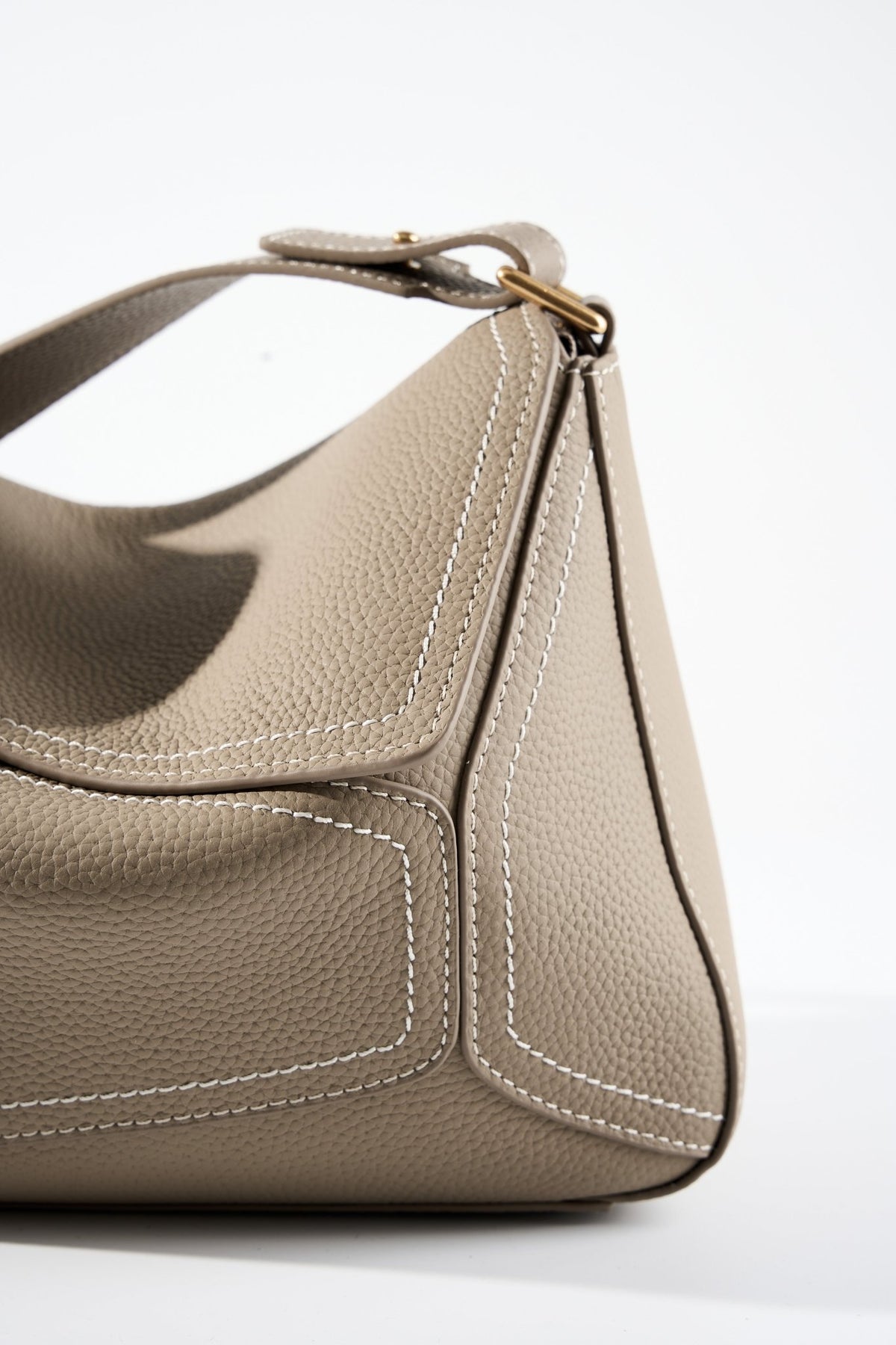 Aubrine Emmanuelle Hobo Bag in Brown
