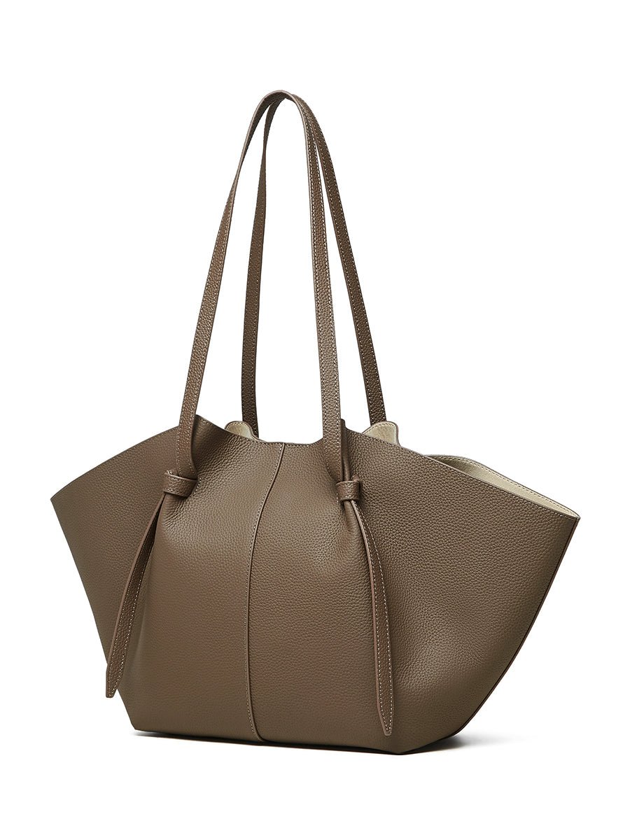 Aubrine Joelle Shoulder Bag in Black