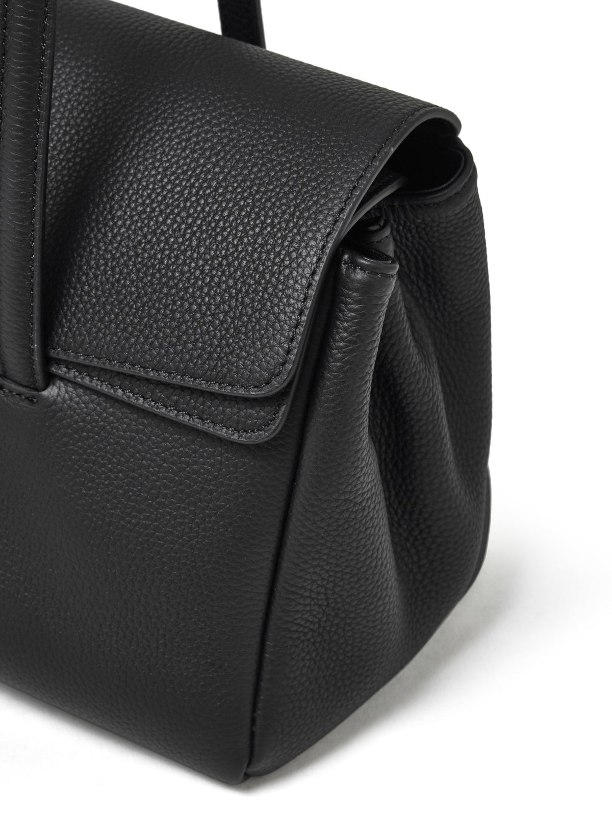 Aubrine Leonie Tote in Black