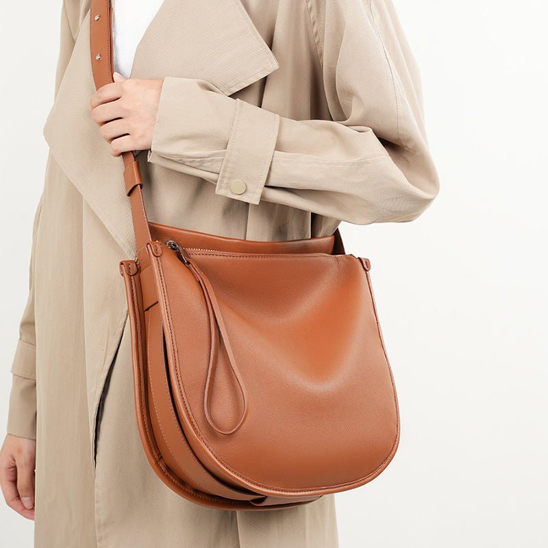 Aubrine Nathalie Tote in Black, worn