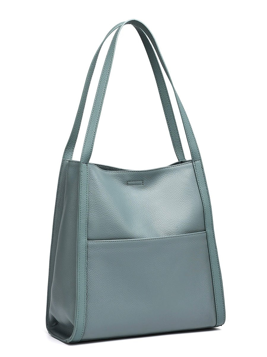 Aubrine Reine Shoulder Bag in Grey
