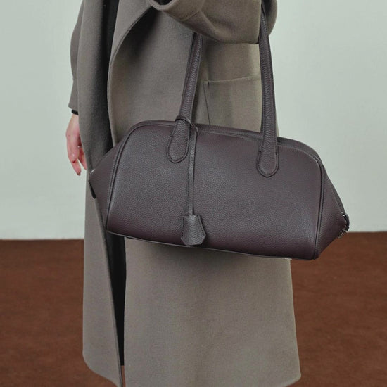 Aubrine Honorine Tote, video