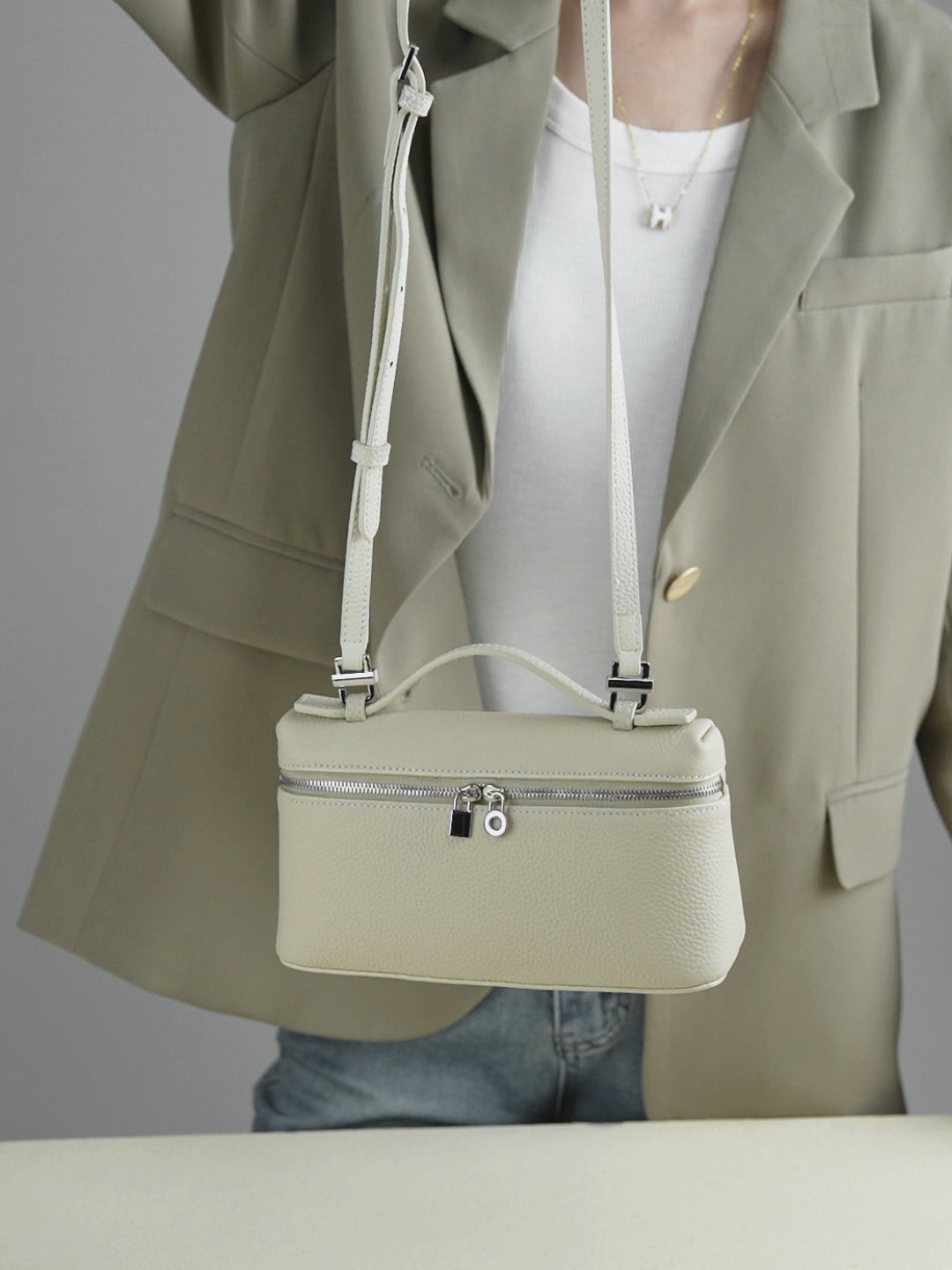 Aubrine Eleonore Vanity Bag, video